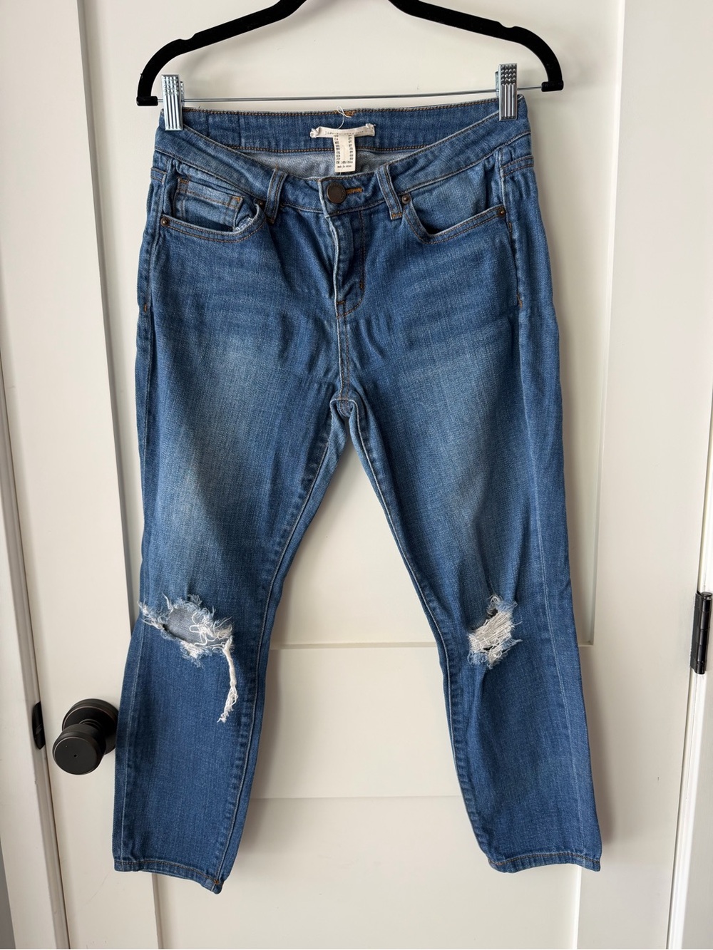Life In progress Distressed Blue Jeans Womens Size 27